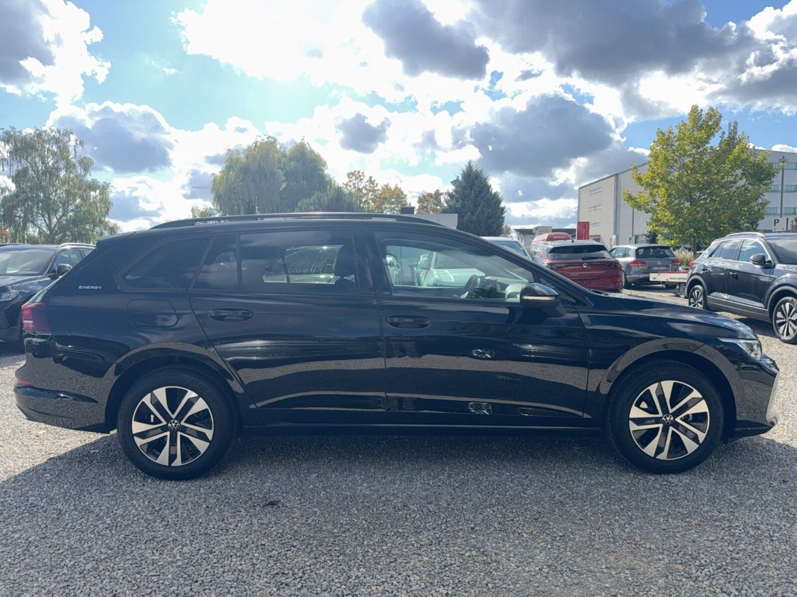 Volkswagen Golf Variant – Bild 7