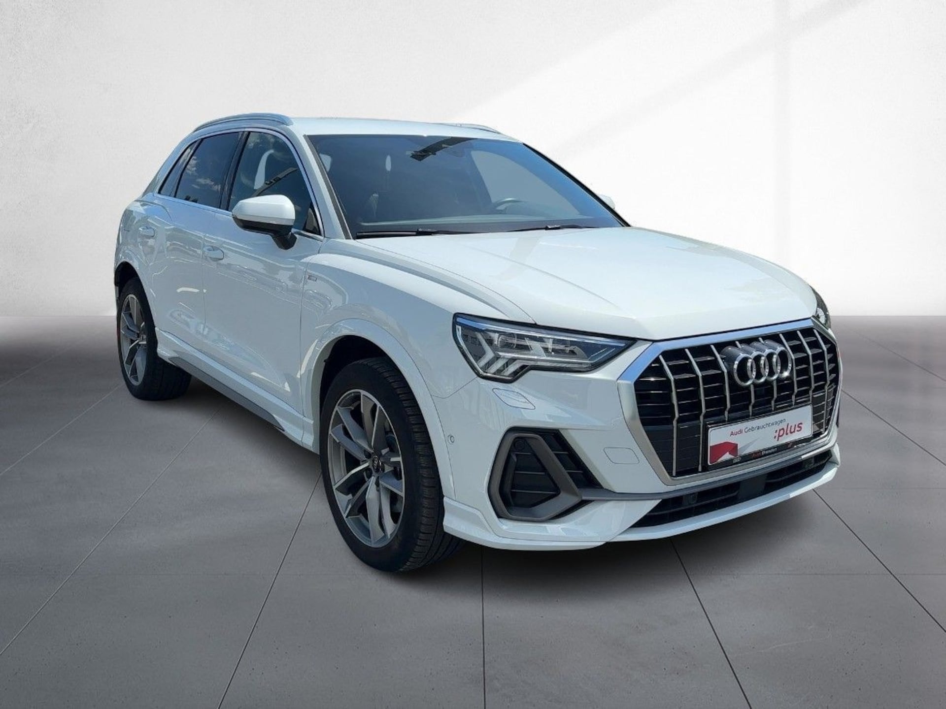 Audi Q3 TFSI e S line