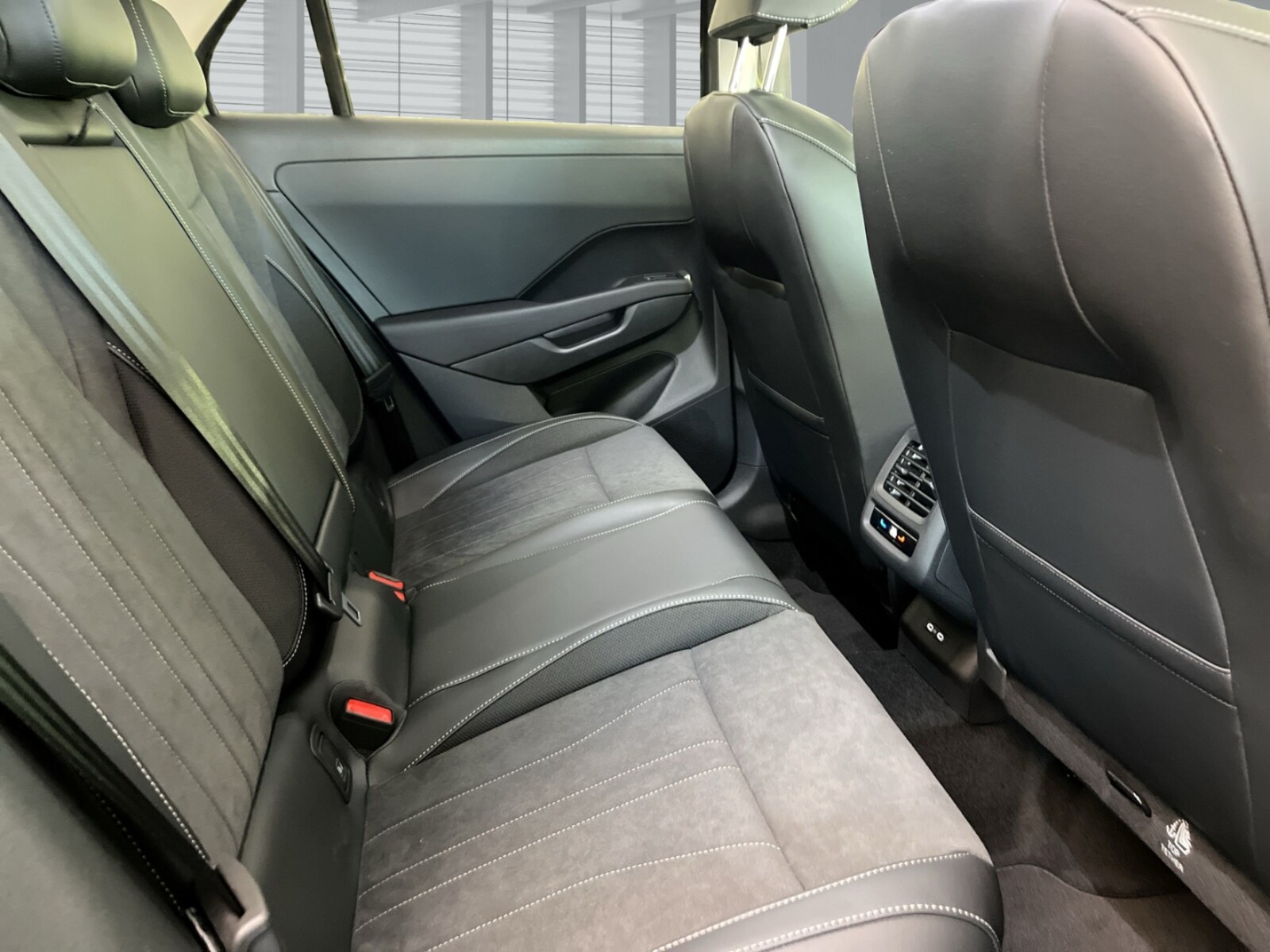 Volkswagen T-Roc – Bild 6