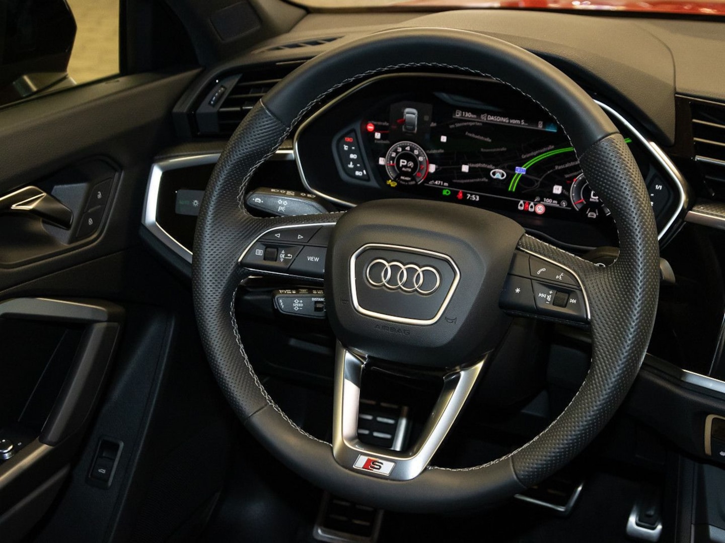 Bild über Audi Q3 Sportback S line 40 TFSI quattro S tronic - für weitere Informationen kontaktieren Sie den Audi Partner