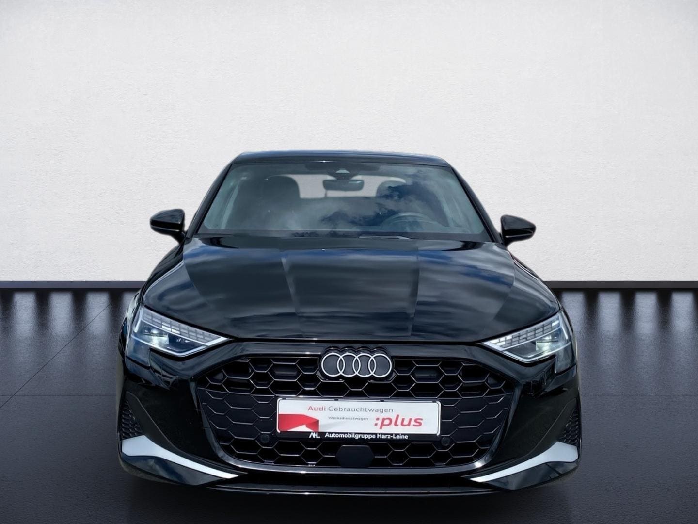 Bild über Audi A3 Limousine advanced 35 TFSI S tronic - für weitere Informationen kontaktieren Sie den Audi Partner