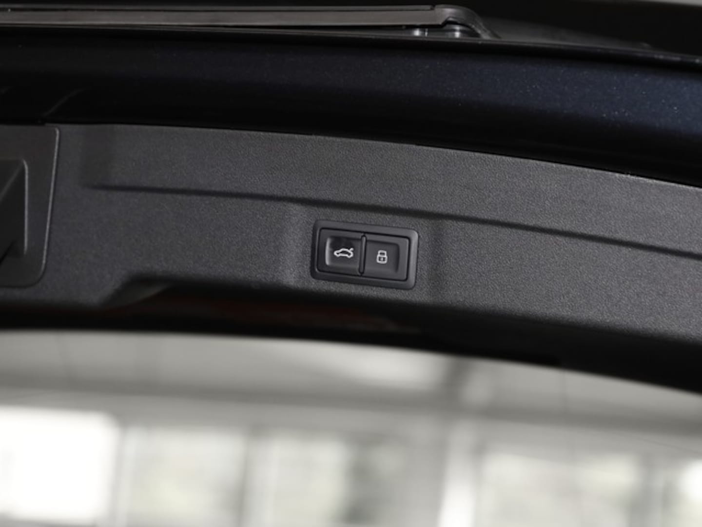 Bild über Audi A6 Avant TFSI quattro 270 kW S tronic - für weitere Informationen kontaktieren Sie den Audi Partner