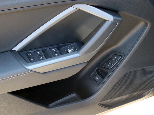 2025 AUDI Q3 - Image 24