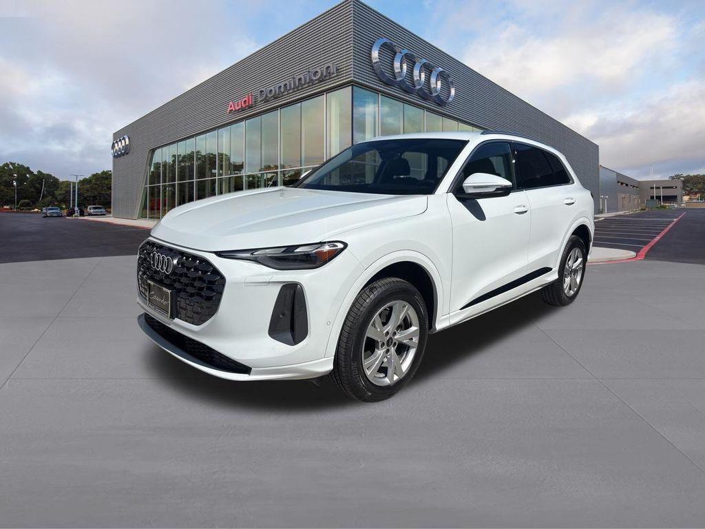 2025 Audi Q5 Premium quattro's photo