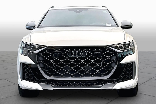 2026 Audi RS Q8 SUV performance