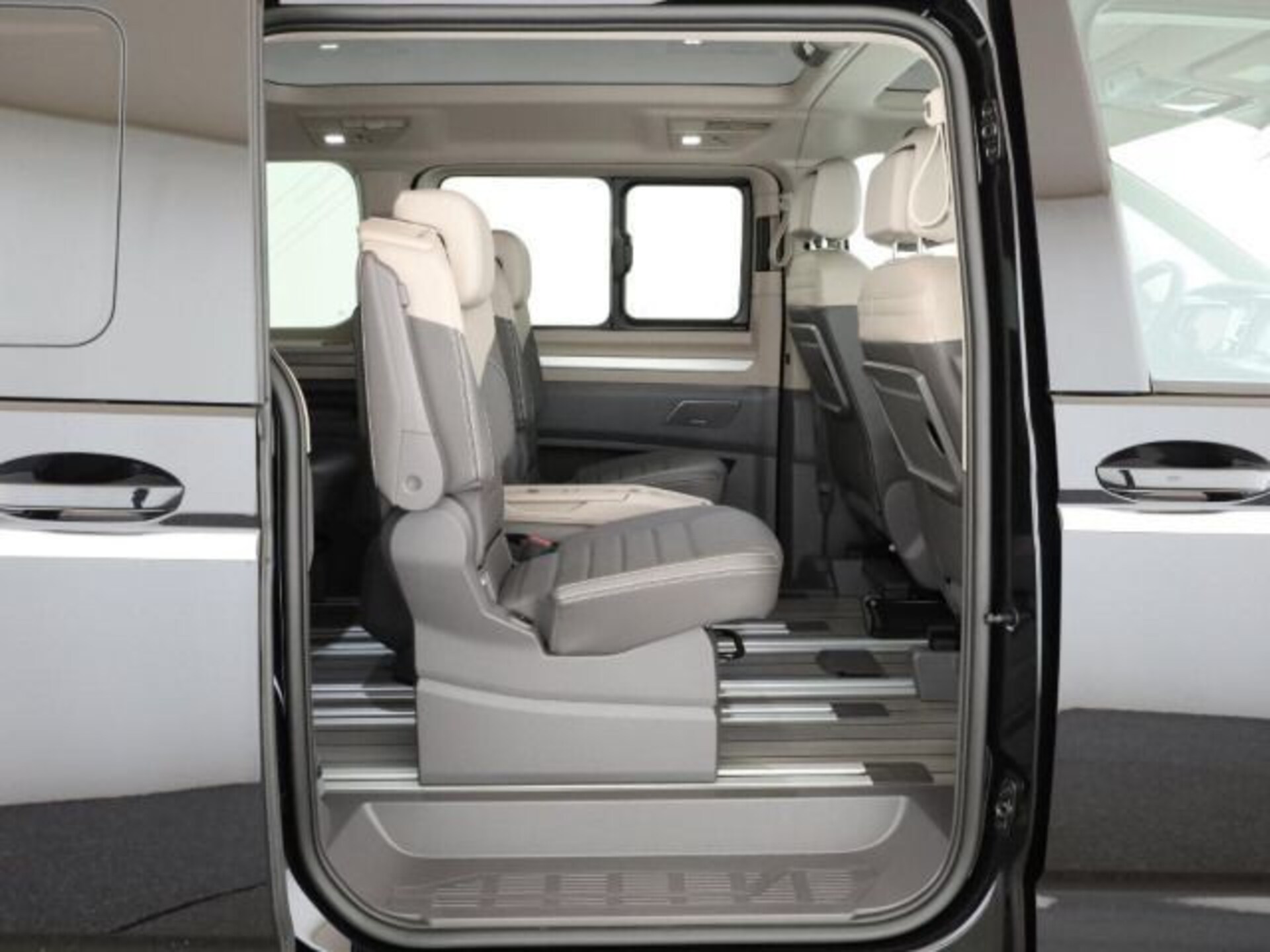Volkswagen Multivan Langversion Style