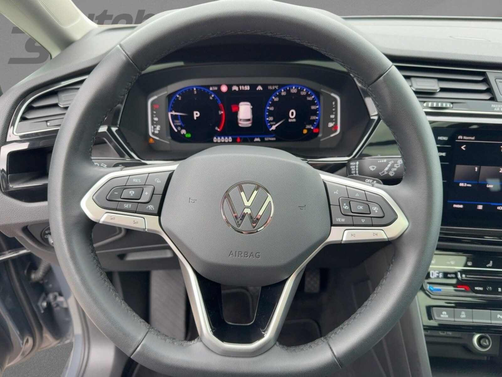 Volkswagen Touran – Bild 13