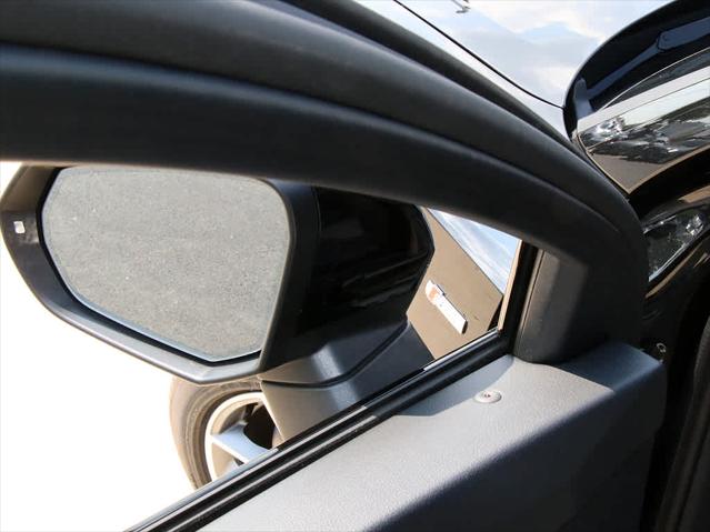 2025 AUDI Q3 - Image 25