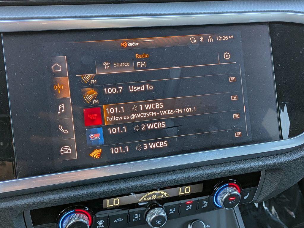 2022 Audi Q3 S Line Premium Plus - Photo 23