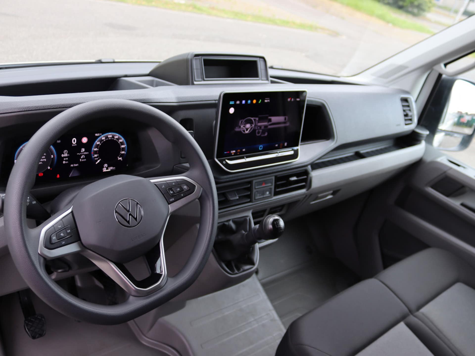 Volkswagen Crafter Kasten langer Radstand