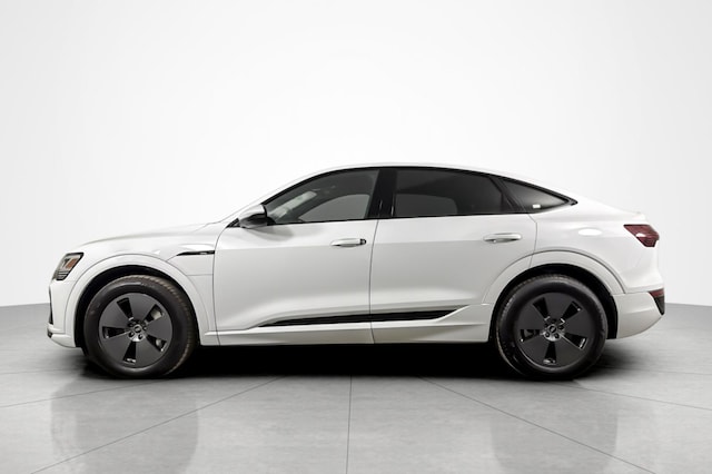 2024 Audi Q8 Sportback e-tron