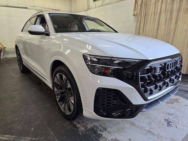 2025 Audi Q8