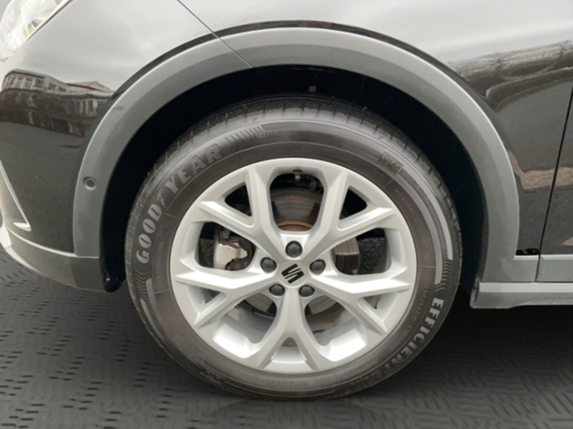 SEAT Arona FR