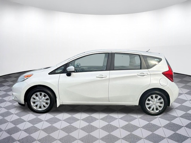 2015 Nissan