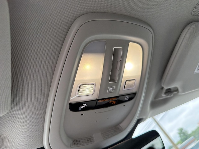 2025 Volvo XC90 Plug-In Hybrid