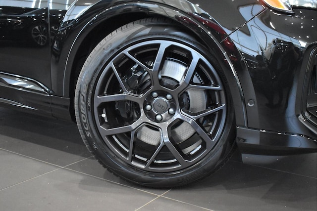 2026 Audi SQ7