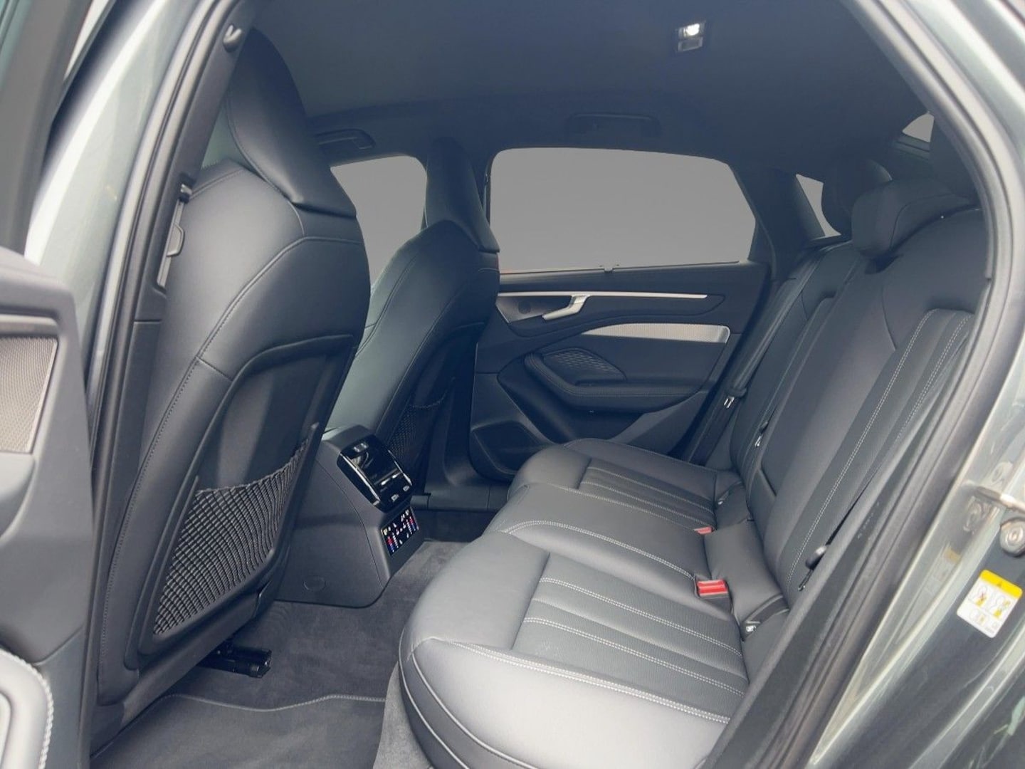 Bild über Audi A6 Limousine edition one TDI quattro 150 kW S tronic - für weitere Informationen kontaktieren Sie den Audi Partner
