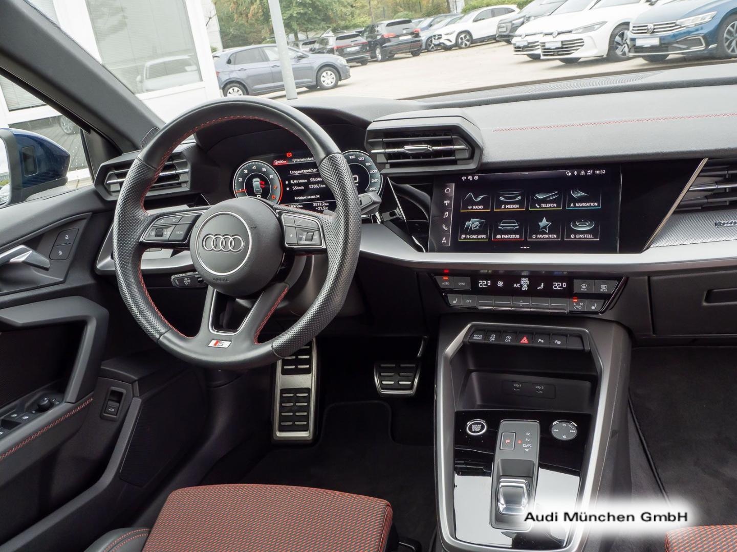 Bild über Audi A3 Sportback 35 TFSI S tronic - für weitere Informationen kontaktieren Sie den Audi Partner