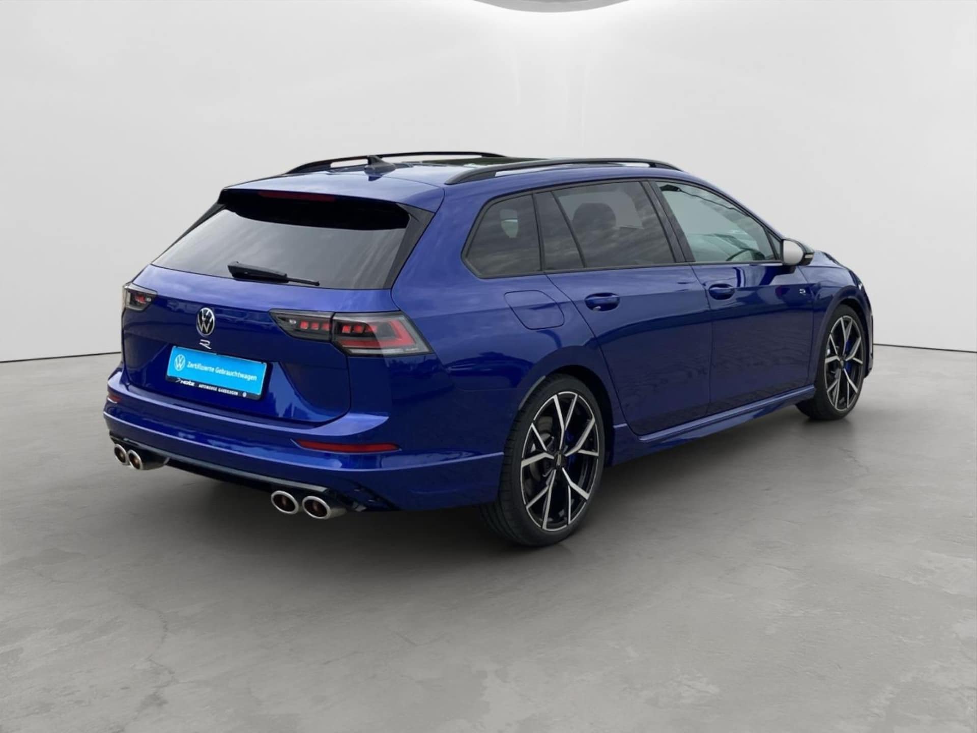 Volkswagen Golf Variant R