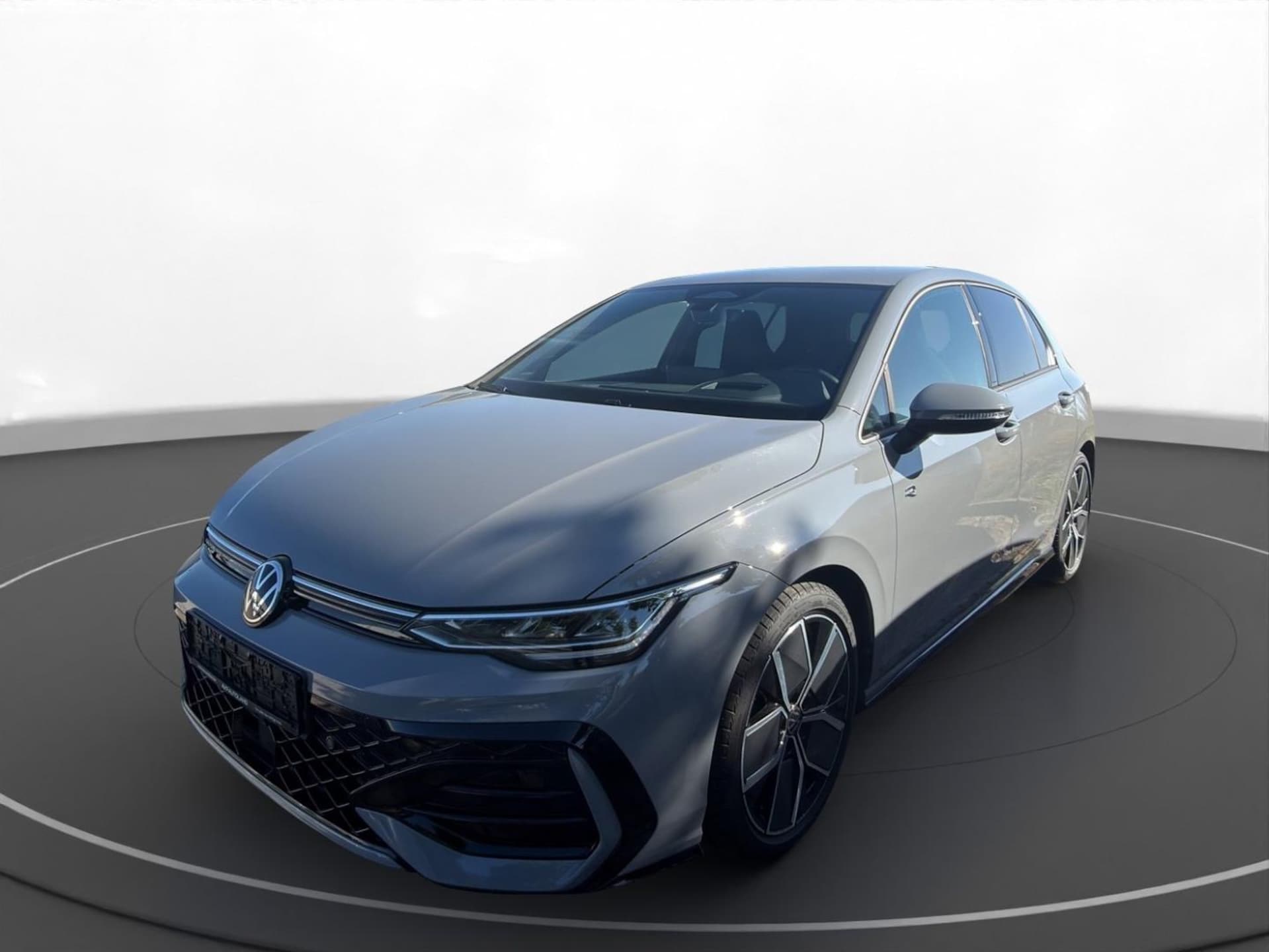 Volkswagen Golf R-Line