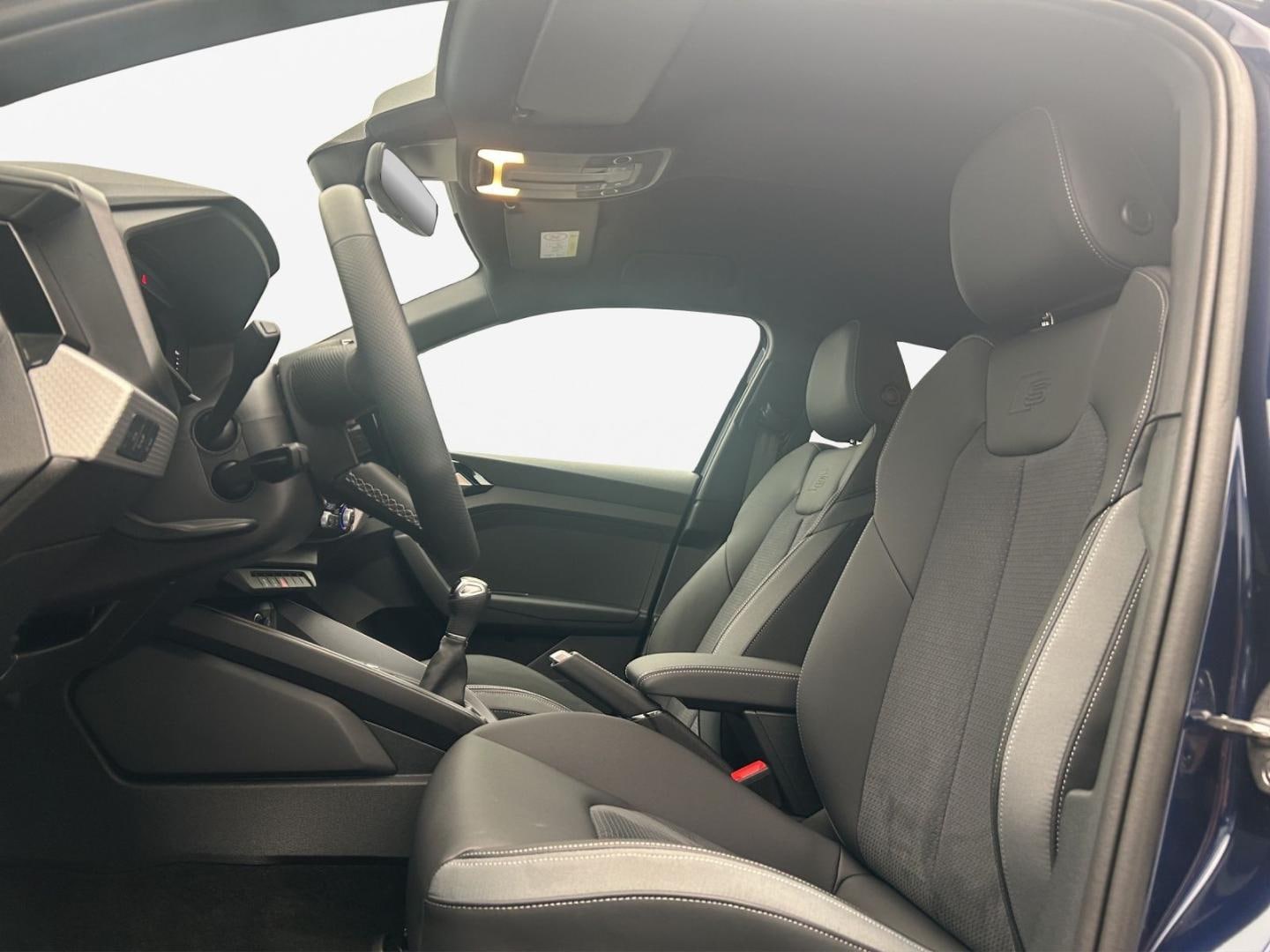Bild über Audi A1 allstreet 30 TFSI Schaltgetriebe - für weitere Informationen kontaktieren Sie den Audi Partner