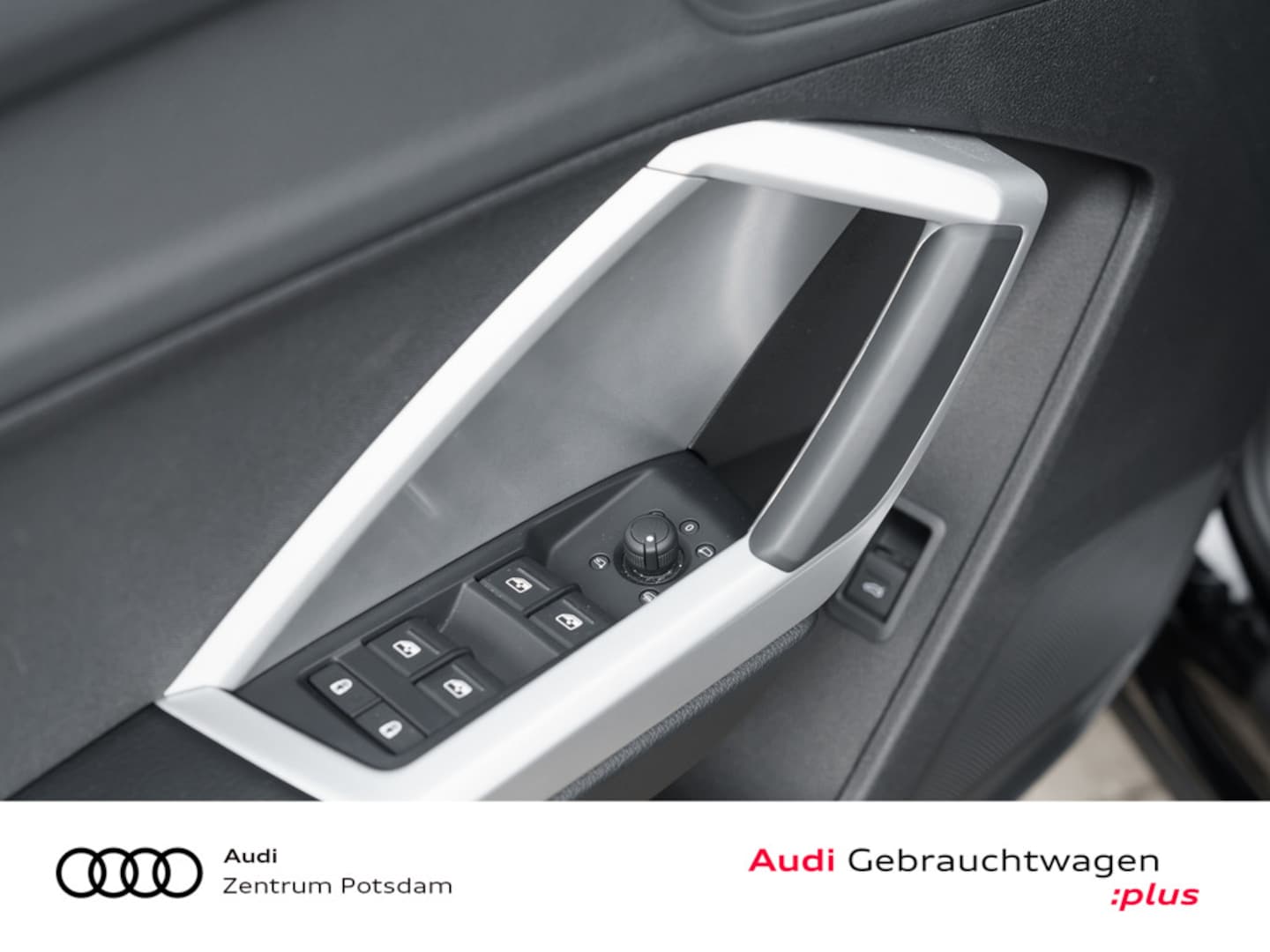 Bild über Audi Q3 advanced 35 TFSI S tronic - für weitere Informationen kontaktieren Sie den Audi Partner