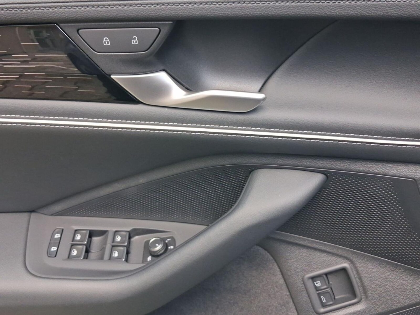 Volkswagen Passat – Bild 7