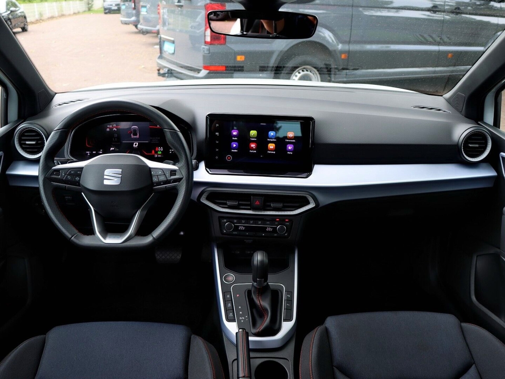 SEAT Arona FR