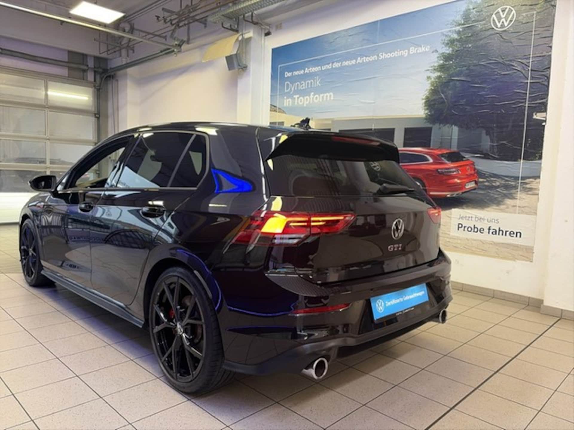 Volkswagen Golf GTI