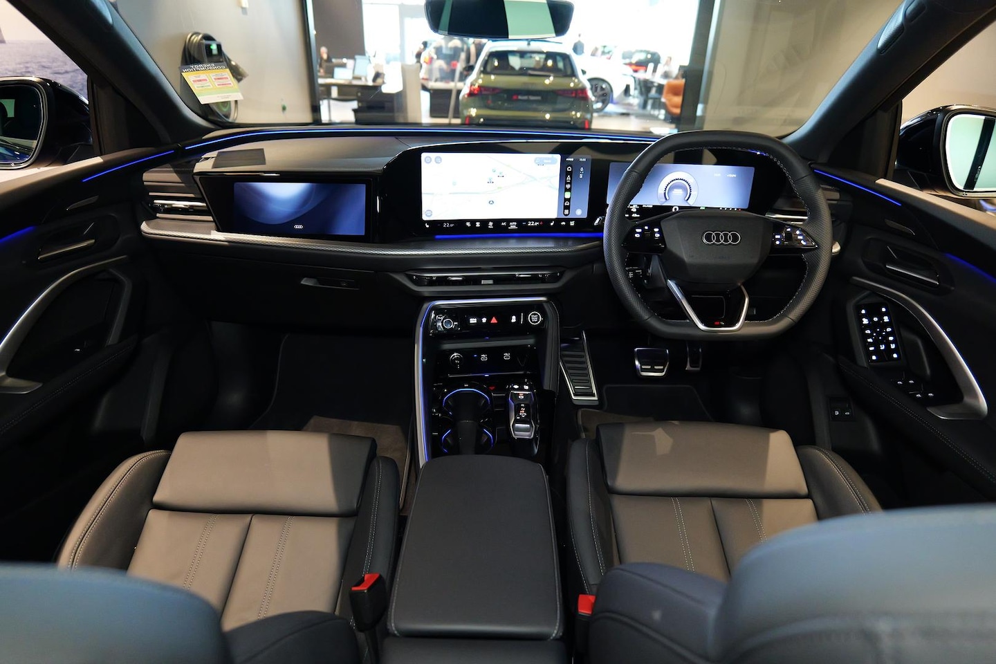Image about Audi Q5 SUV e-hybrid quattro S tronic