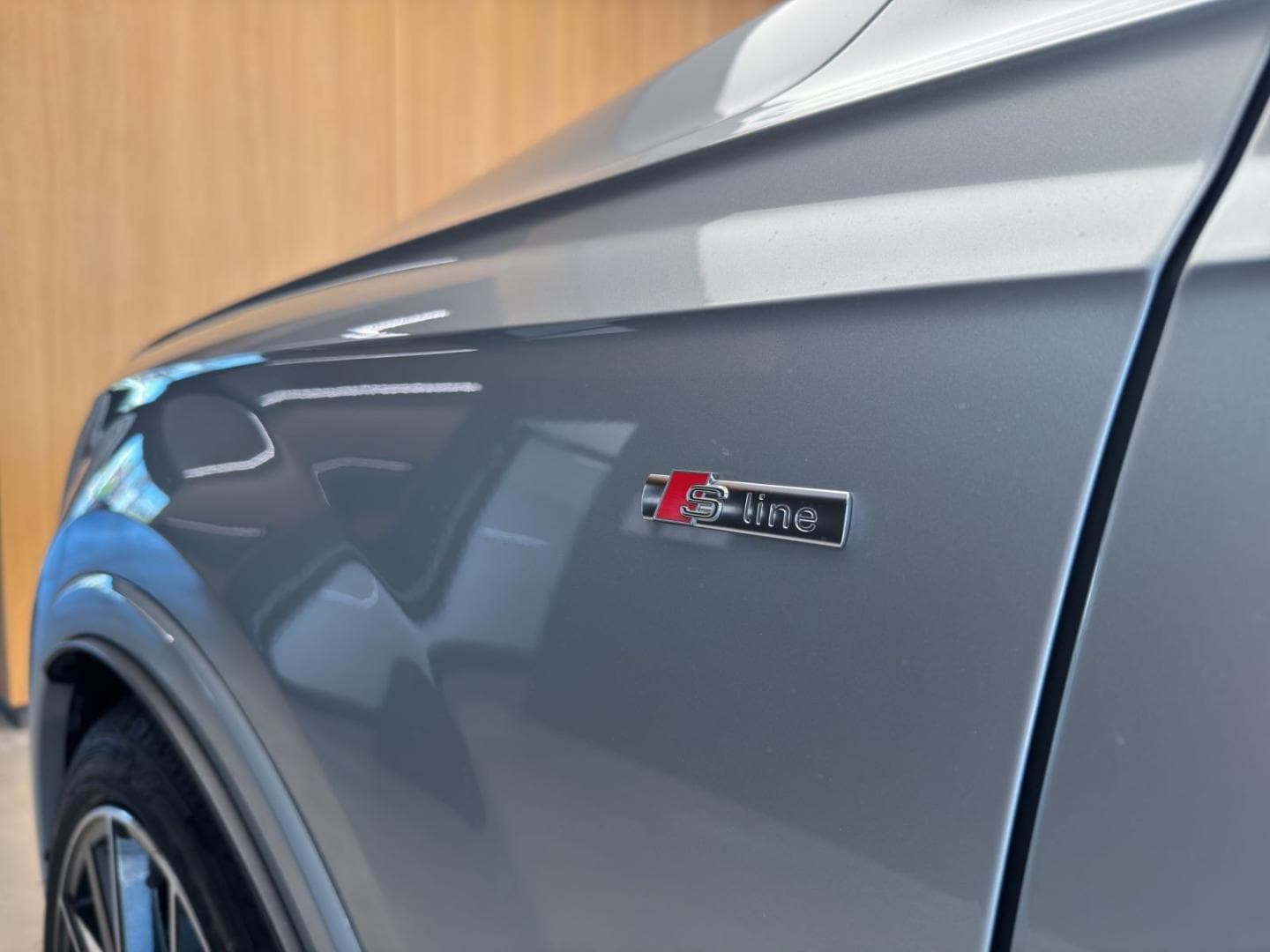 Bild über Audi Q7 SUV S line business TDI quattro 210 kW tiptronic - für weitere Informationen kontaktieren Sie den Audi Partner