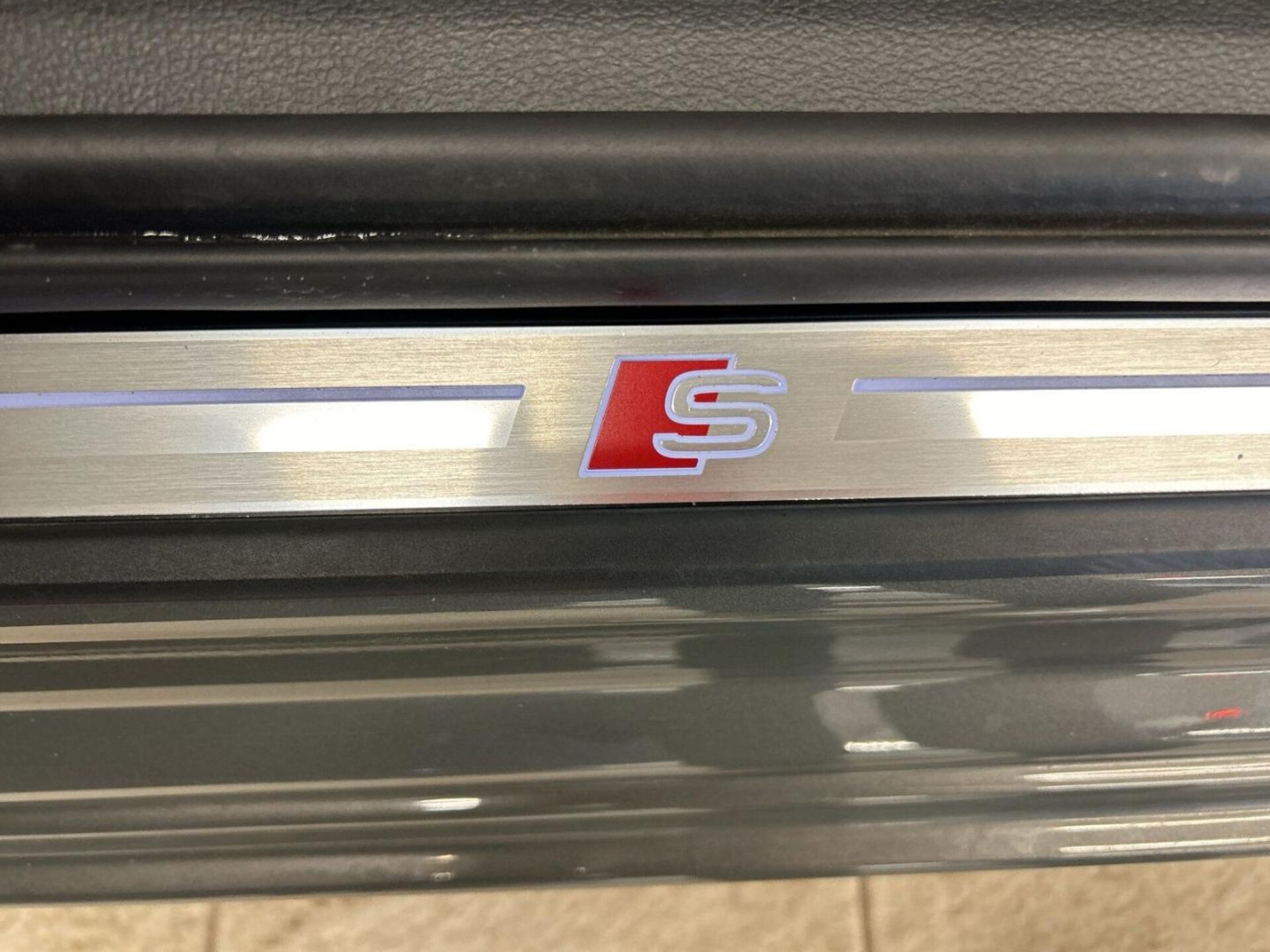 Audi S6 Avant
