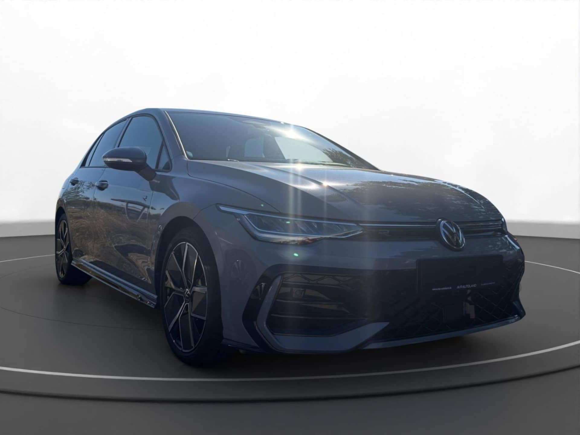 Volkswagen Golf R-Line