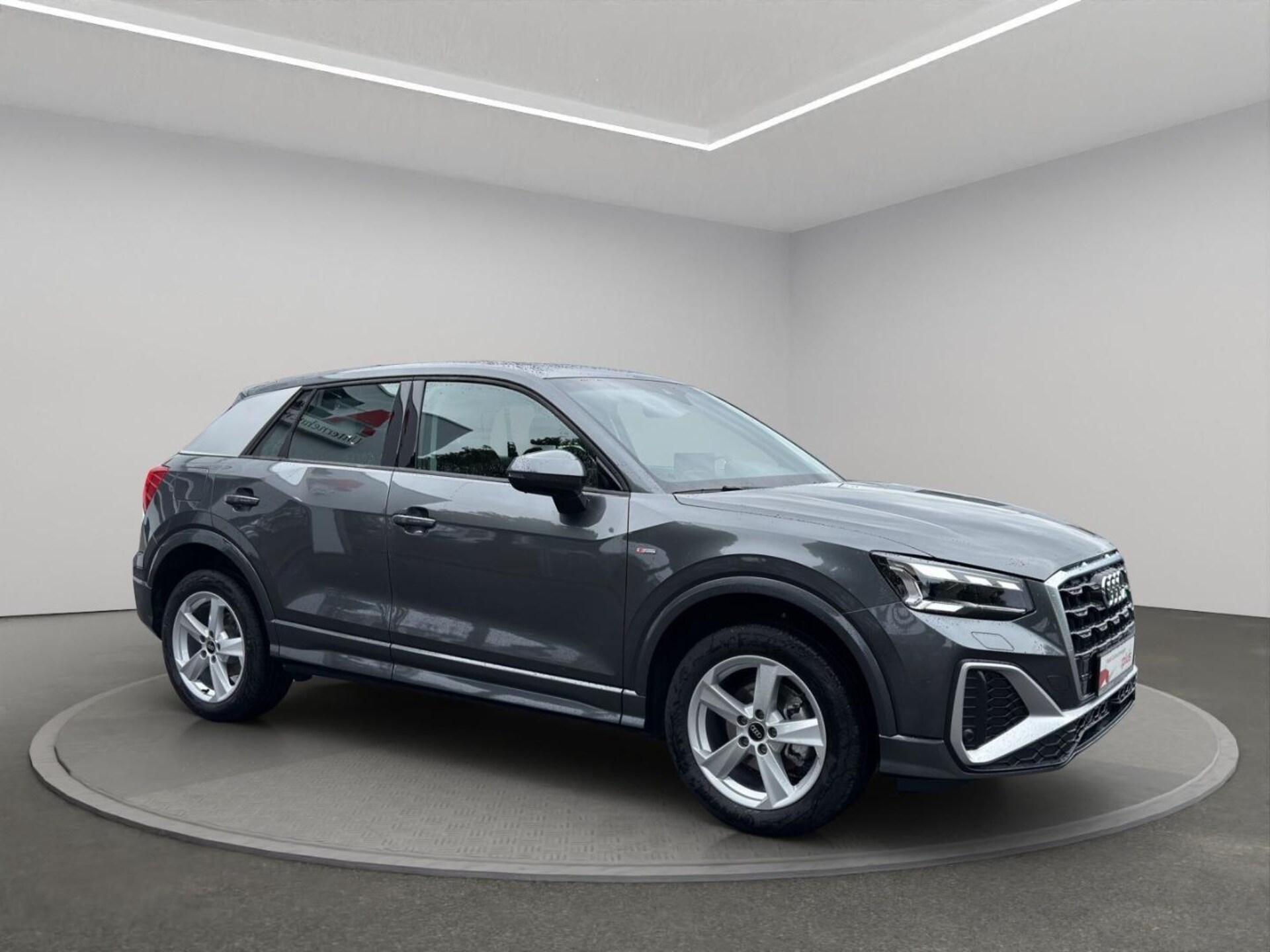 Audi Q2 S line