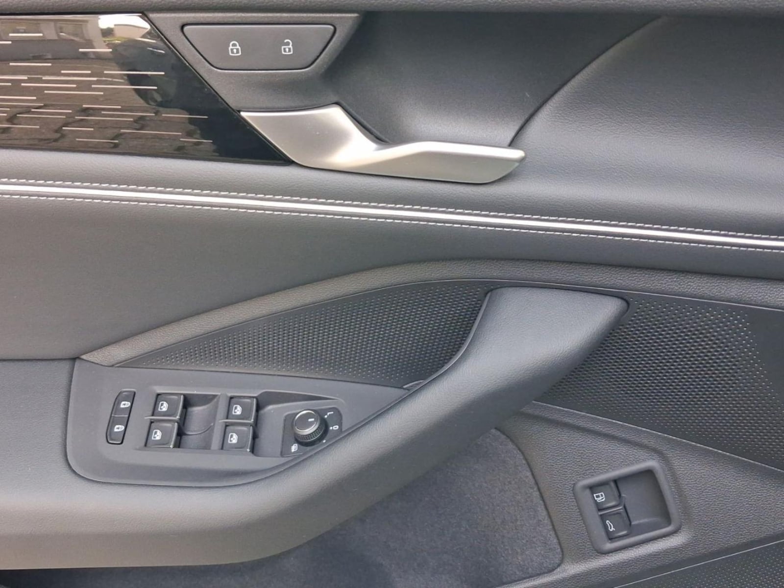 Volkswagen Passat – Bild 7