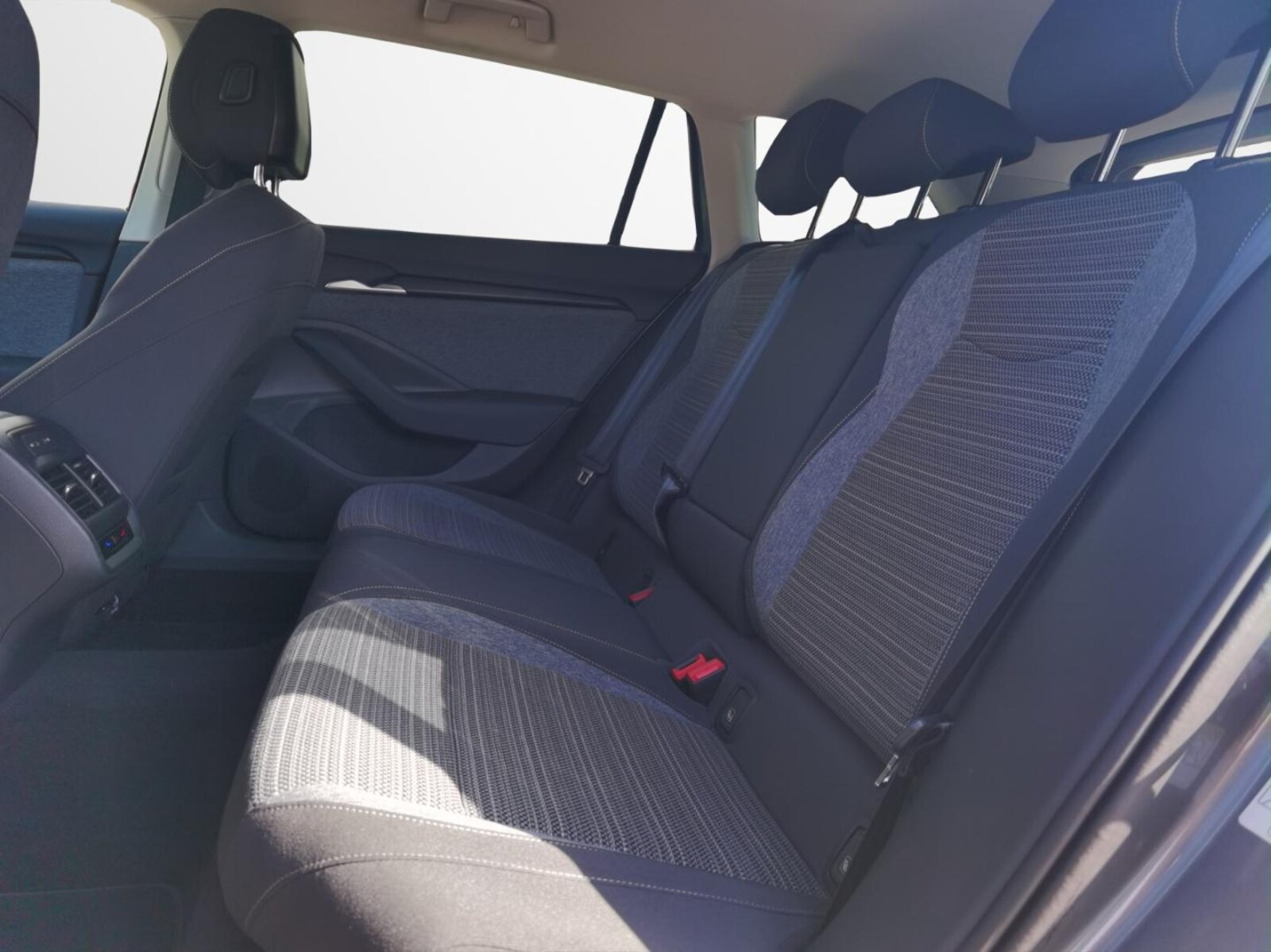 Škoda Superb Combi – Bild 12