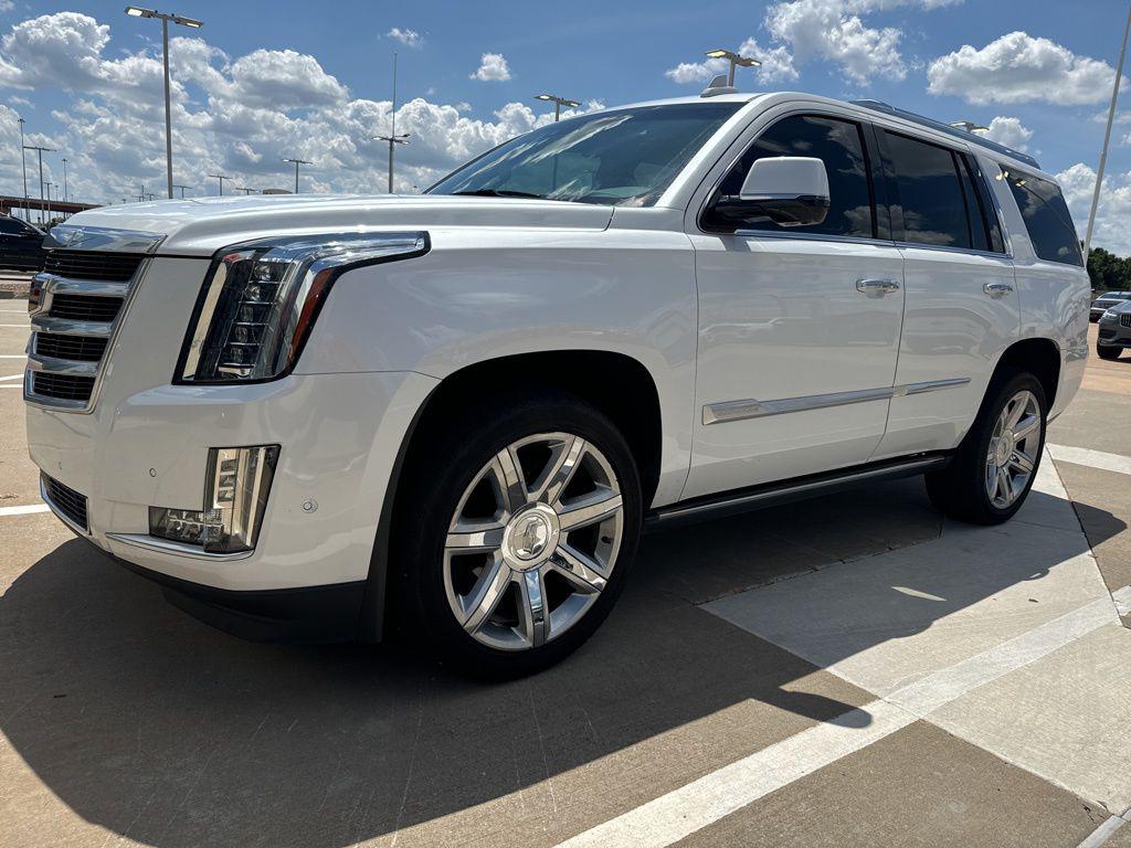 2019 Cadillac Escalade AWD Premium Luxury's photo