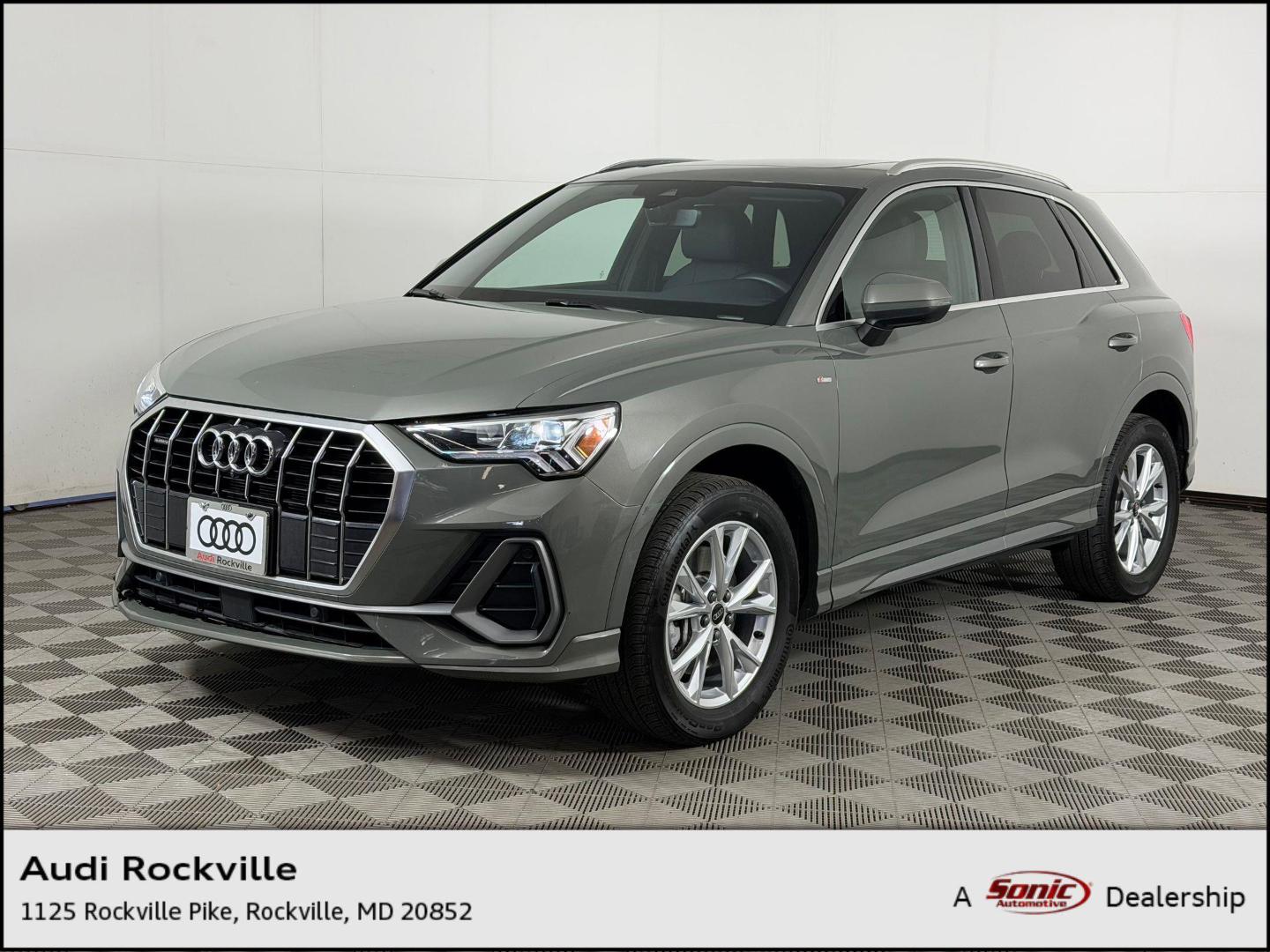 2024 Audi Q3 45 TFSI S Line Premium Plus quattro's photo