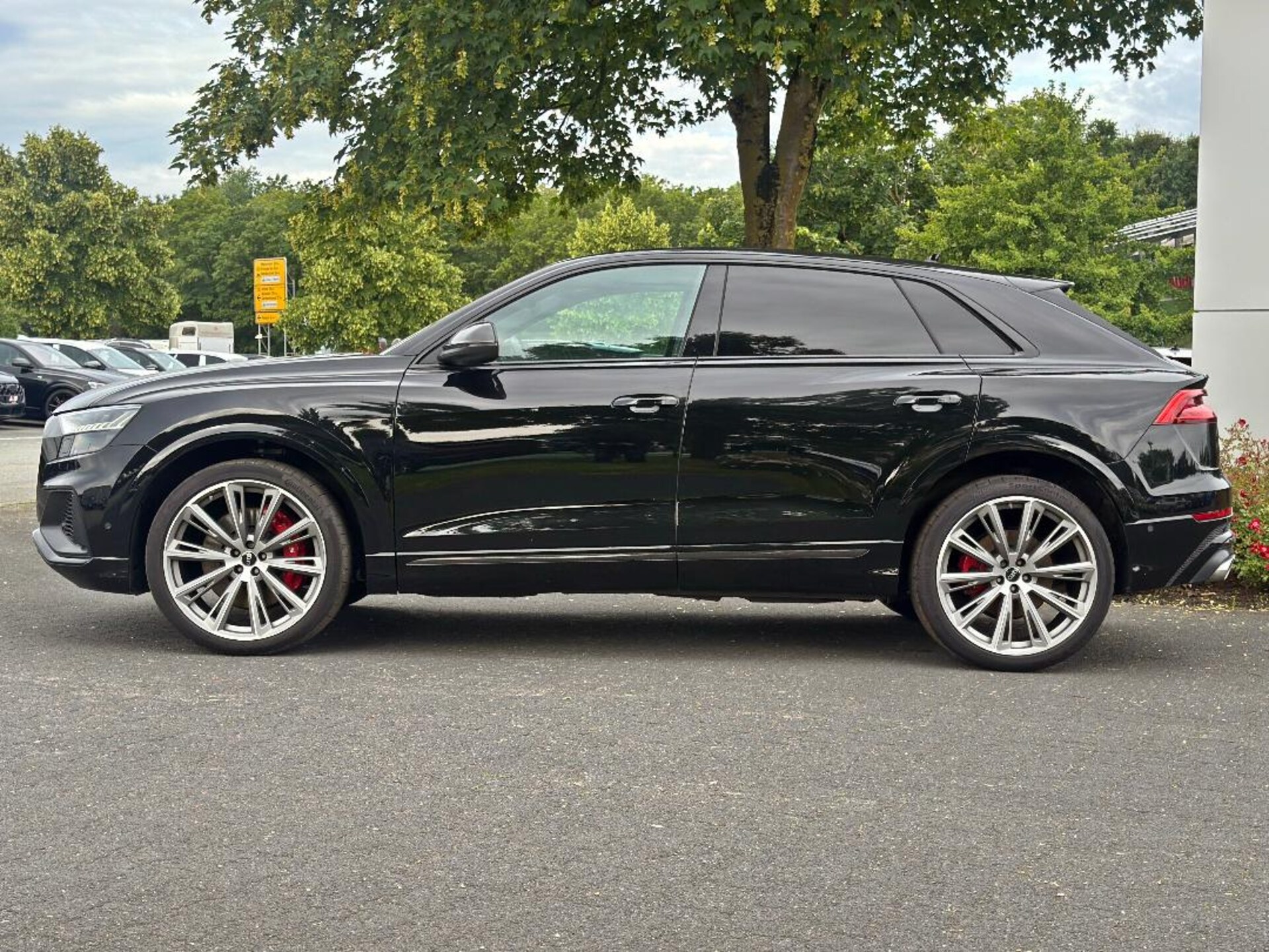 Audi SQ8 SUV