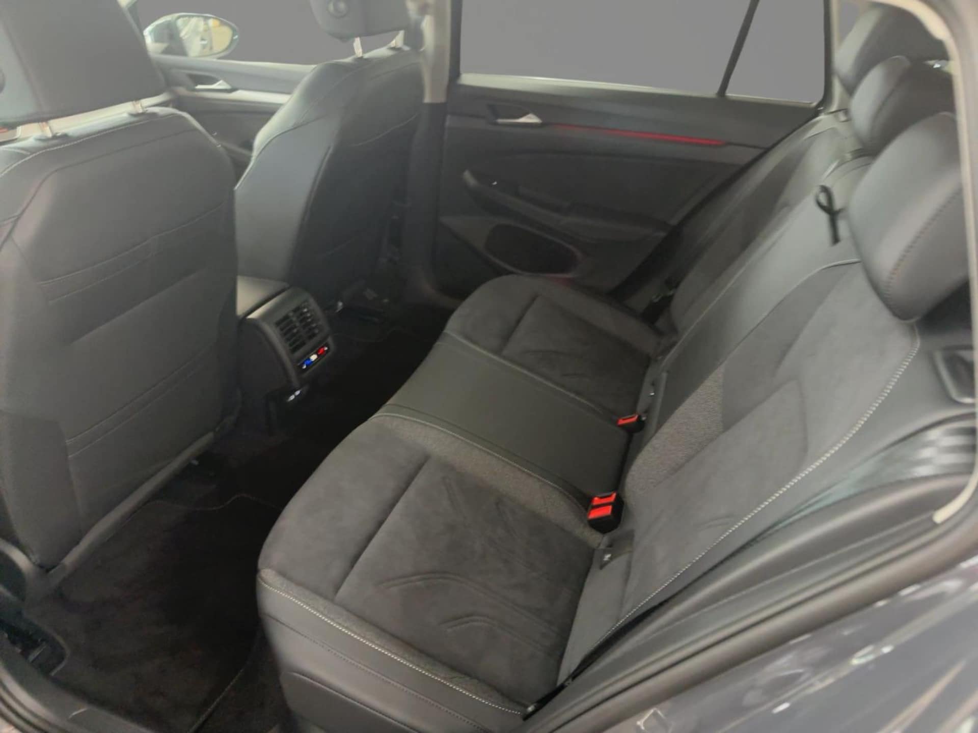 Volkswagen Golf Variant Style