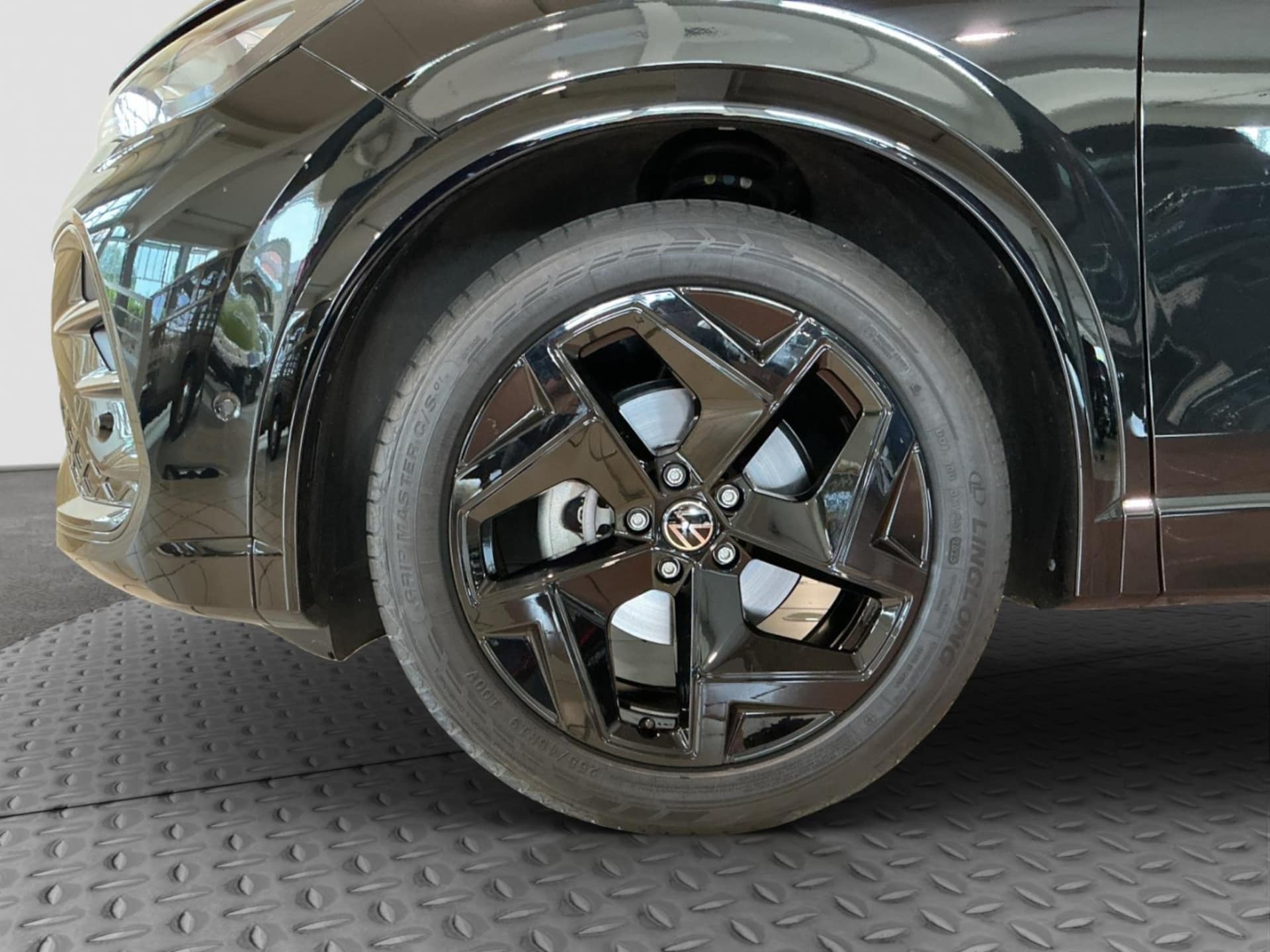 Volkswagen Tiguan R-Line