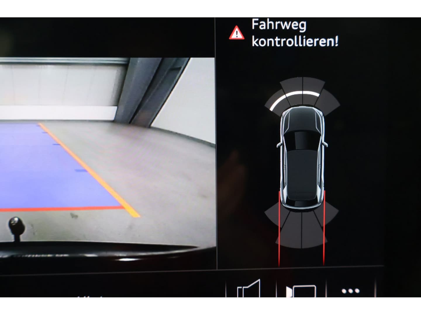 Bild über Audi Q2 S line 35 TFSI S tronic - für weitere Informationen kontaktieren Sie den Audi Partner