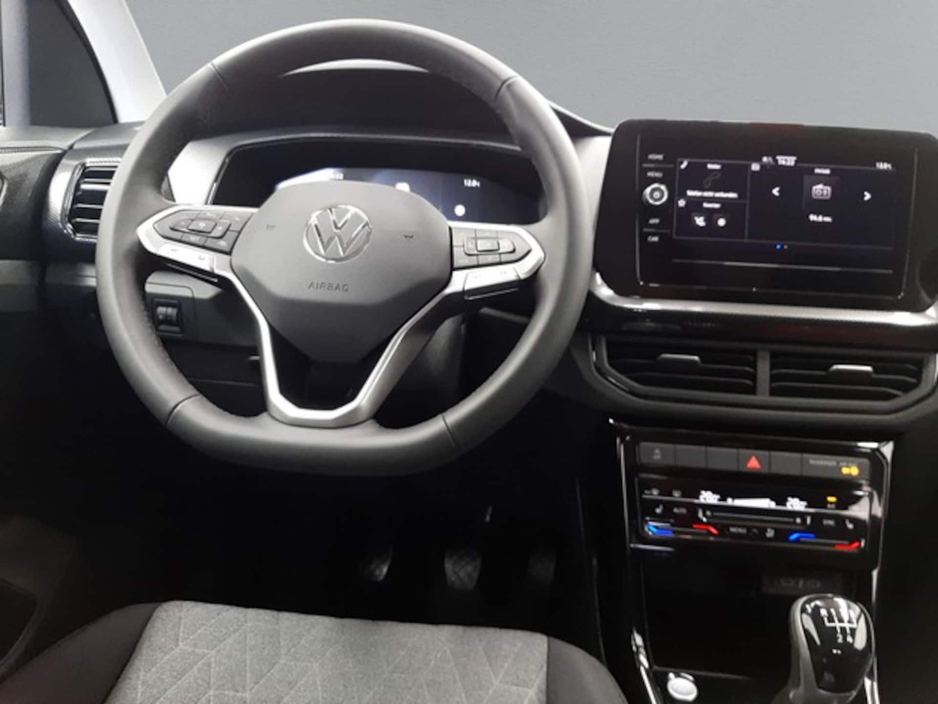 Volkswagen T-Cross Life