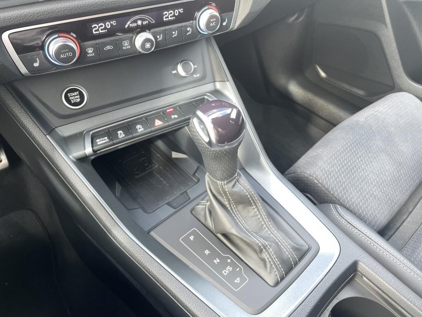 Bild über Audi Q3 Sportback S line 35 TFSI S tronic - für weitere Informationen kontaktieren Sie den Audi Partner