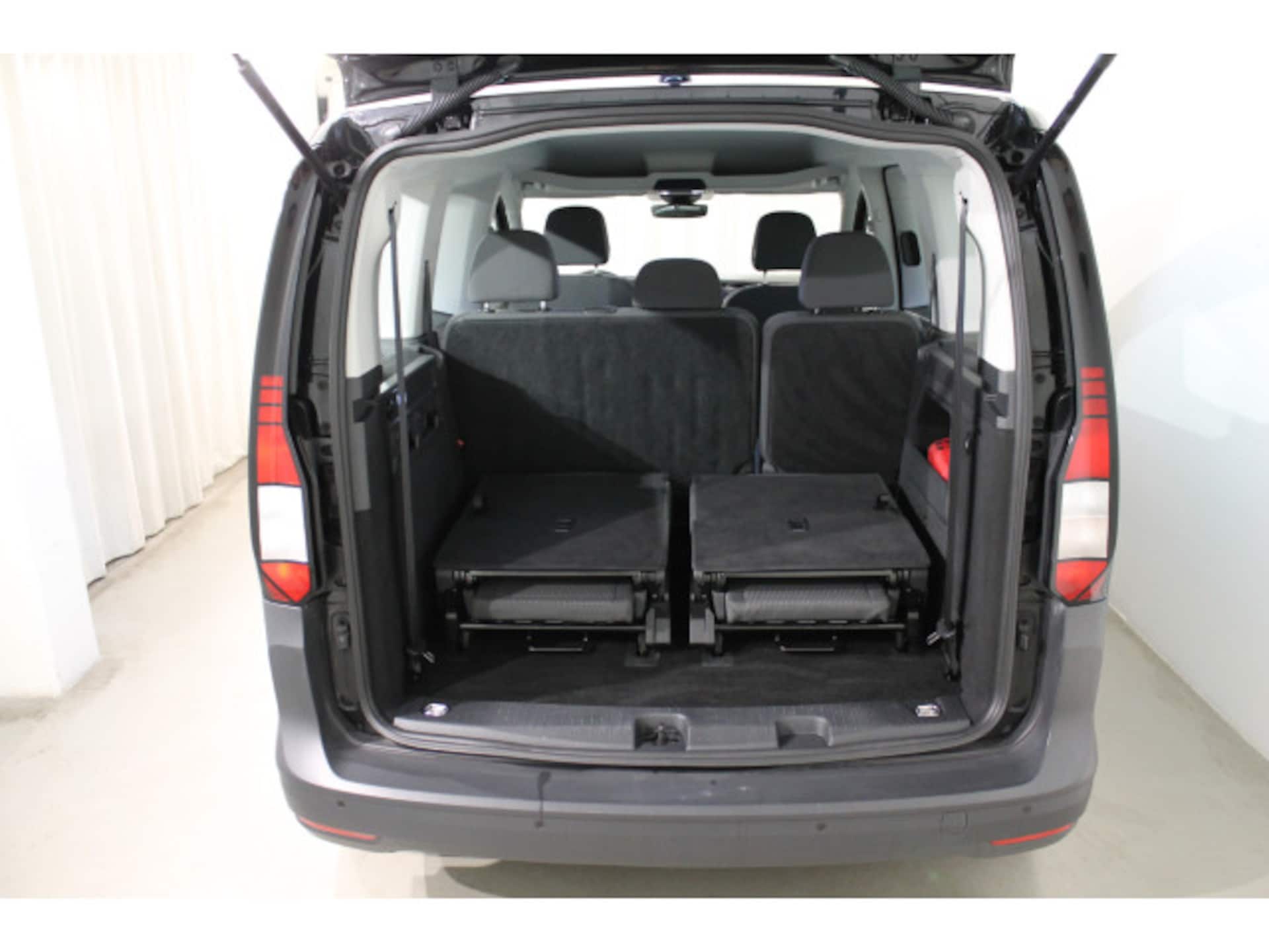 Volkswagen Caddy Kombi Basis-Modell