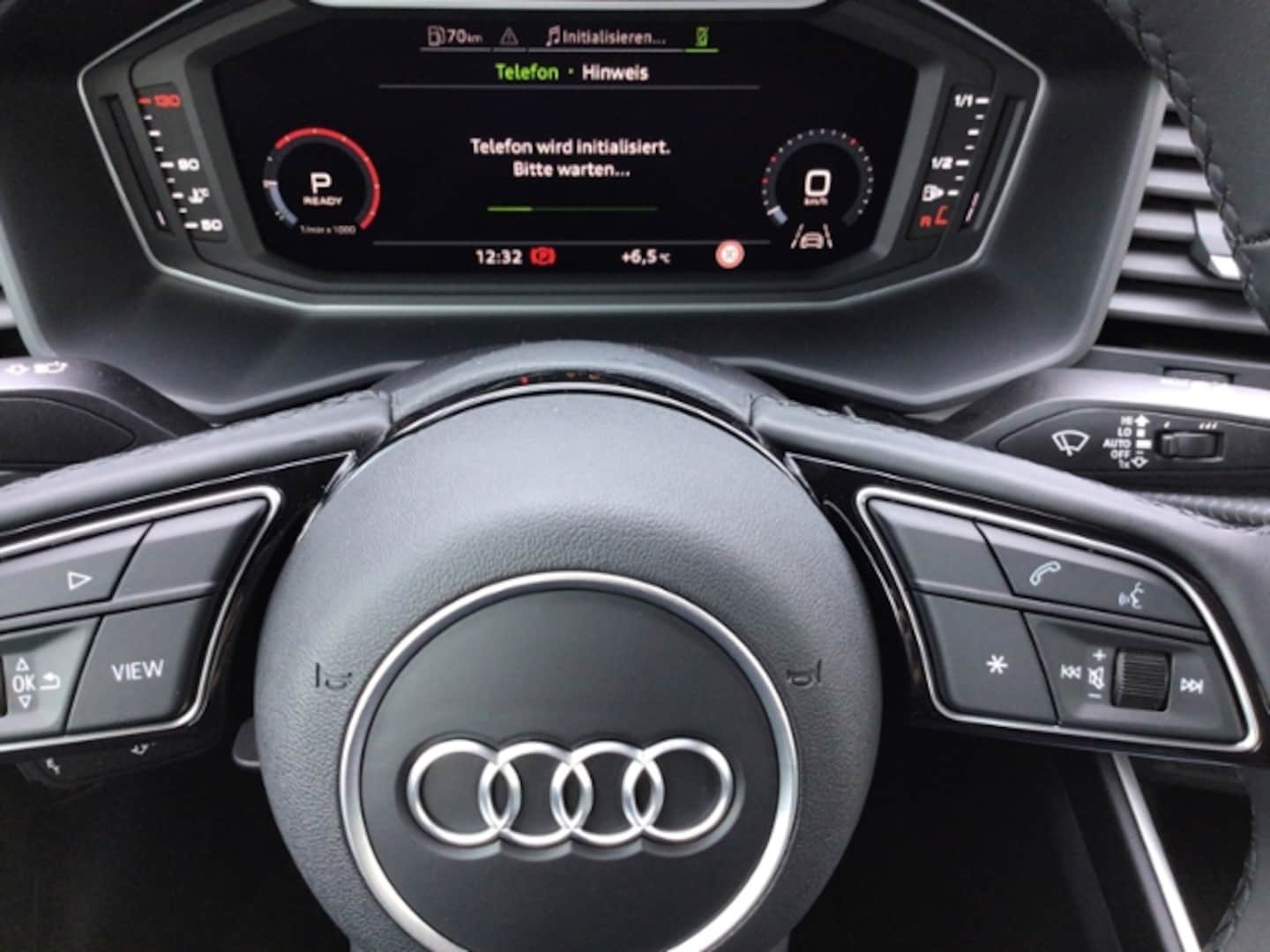 Bild über Audi A1 Sportback advanced 30 TFSI S tronic - für weitere Informationen kontaktieren Sie den Audi Partner