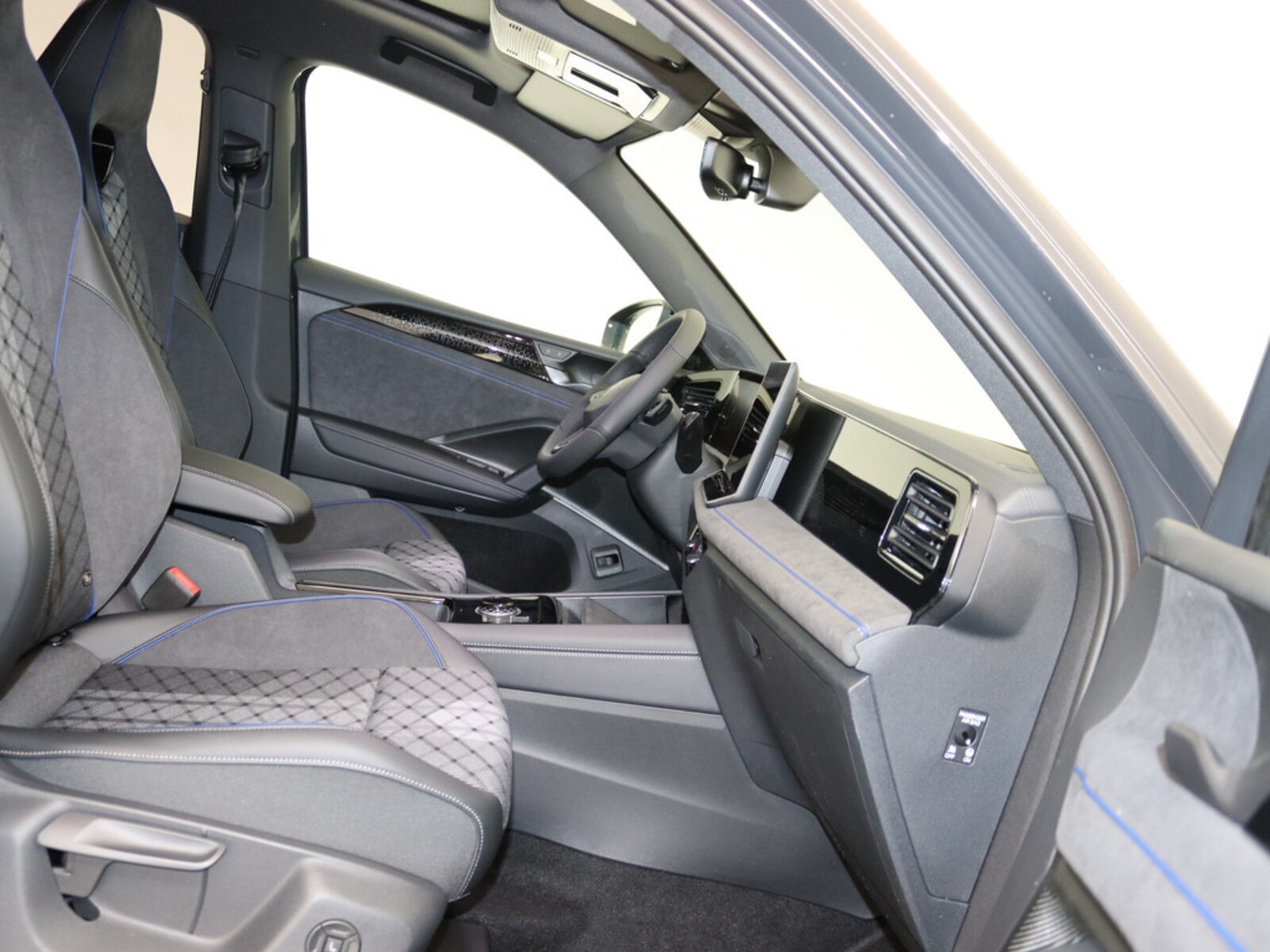 Volkswagen Tiguan – Bild 8