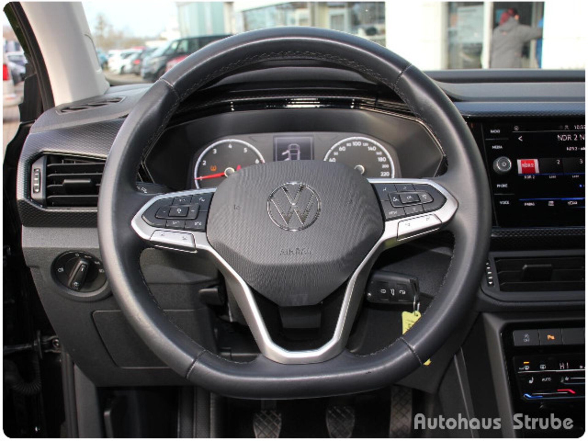 Volkswagen T-Cross Life