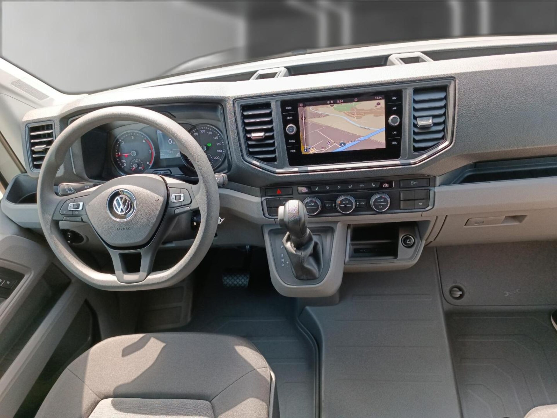 Volkswagen Crafter Kasten langer Radstand