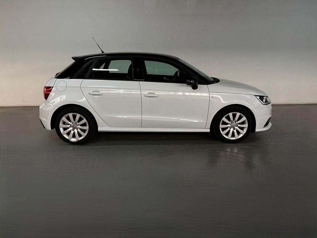 Image about Audi A1 Sportback Adrenalin 1.0 TFSI 70 kW (95 CV) 5 vel.